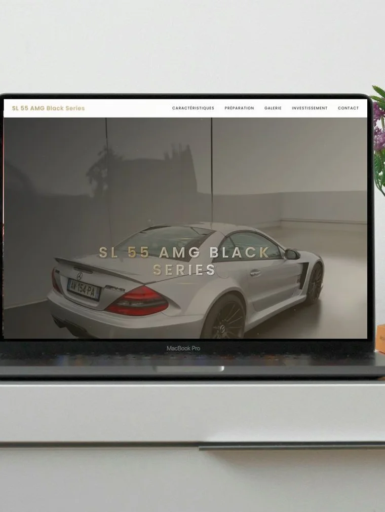 Page vitrine SL 55 AMG Black Series